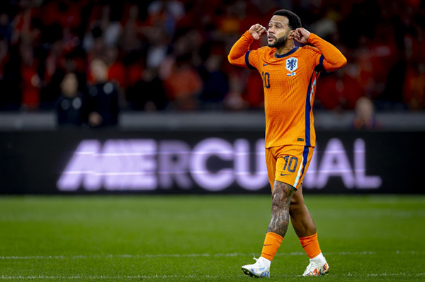 德佩世预赛6场轰7球!31岁身价仅900万,却仍是荷兰队史射手王+助攻王