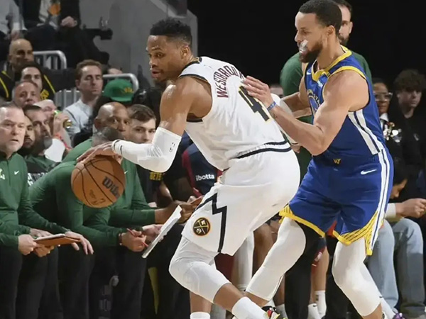 37岁威少拒退役真相：差506分锁定控卫得分王，恐被库里超车