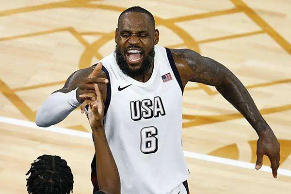 ​​豪华升级还是潜在隐患？湖人“2K式”豪赌冲击总冠军​